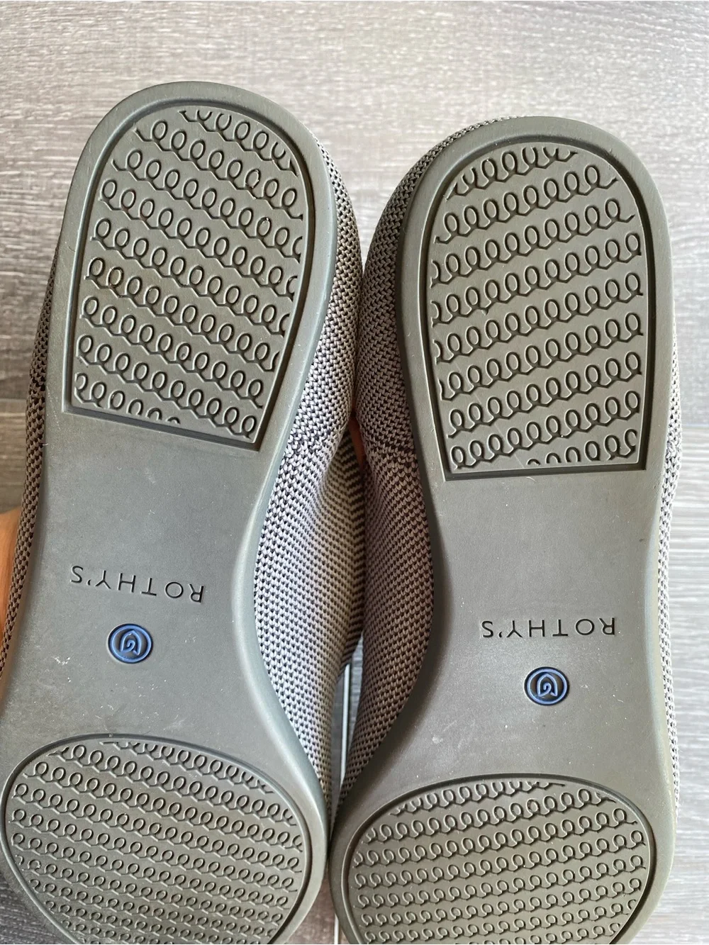 Rothy's The Pointed Toe Grey Knit Flats Women's Size 9